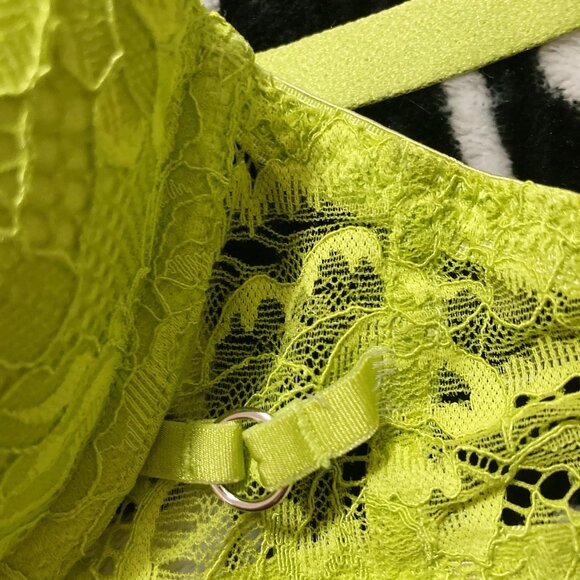 LA SENZA 32DD Chartreuse lace underwire molded cup bra unpadded acid green 32E - Picture 12 of 14